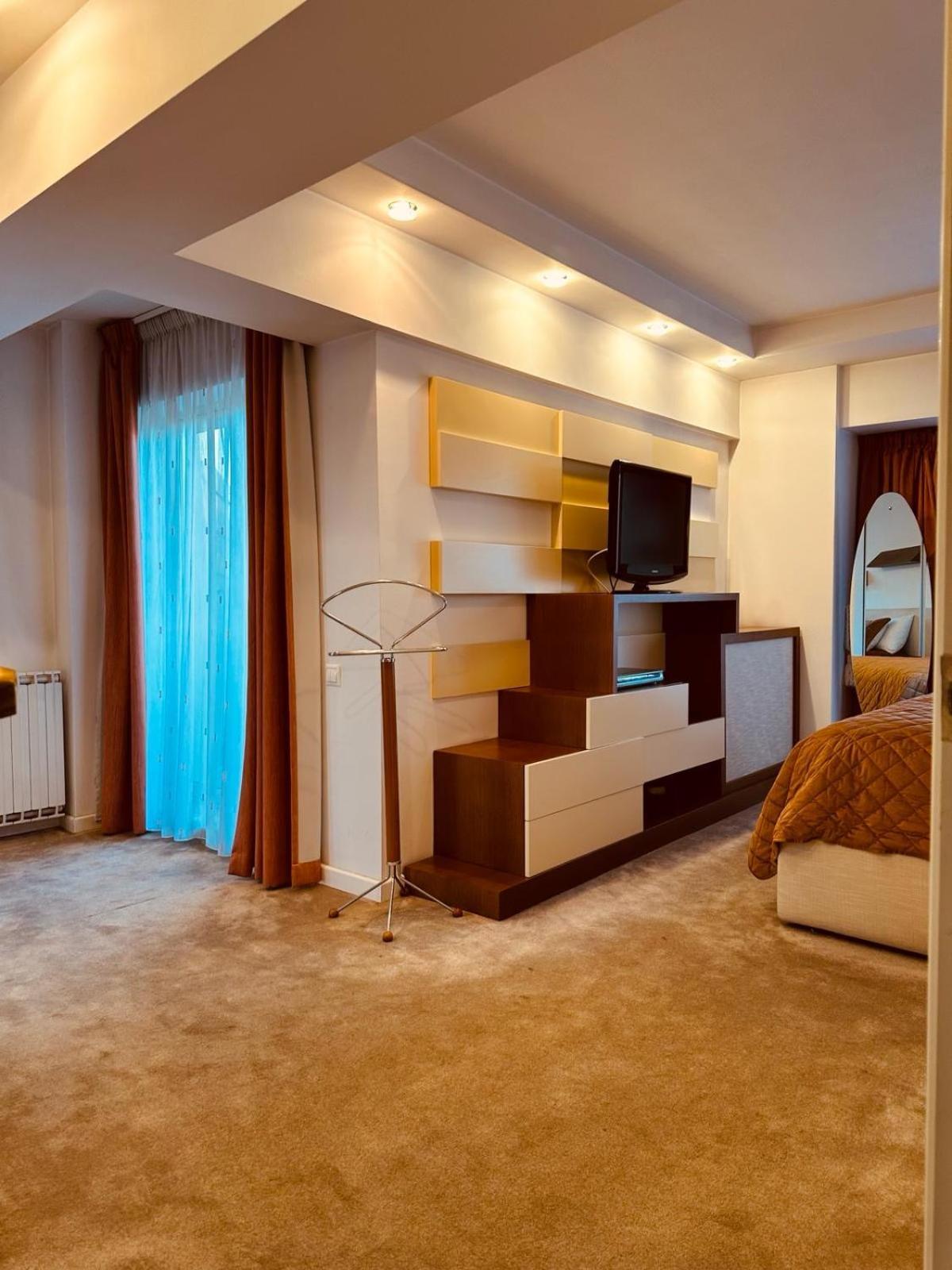 Top Home Residence Unirii Center บูคาเรสต์ ภายนอก รูปภาพ